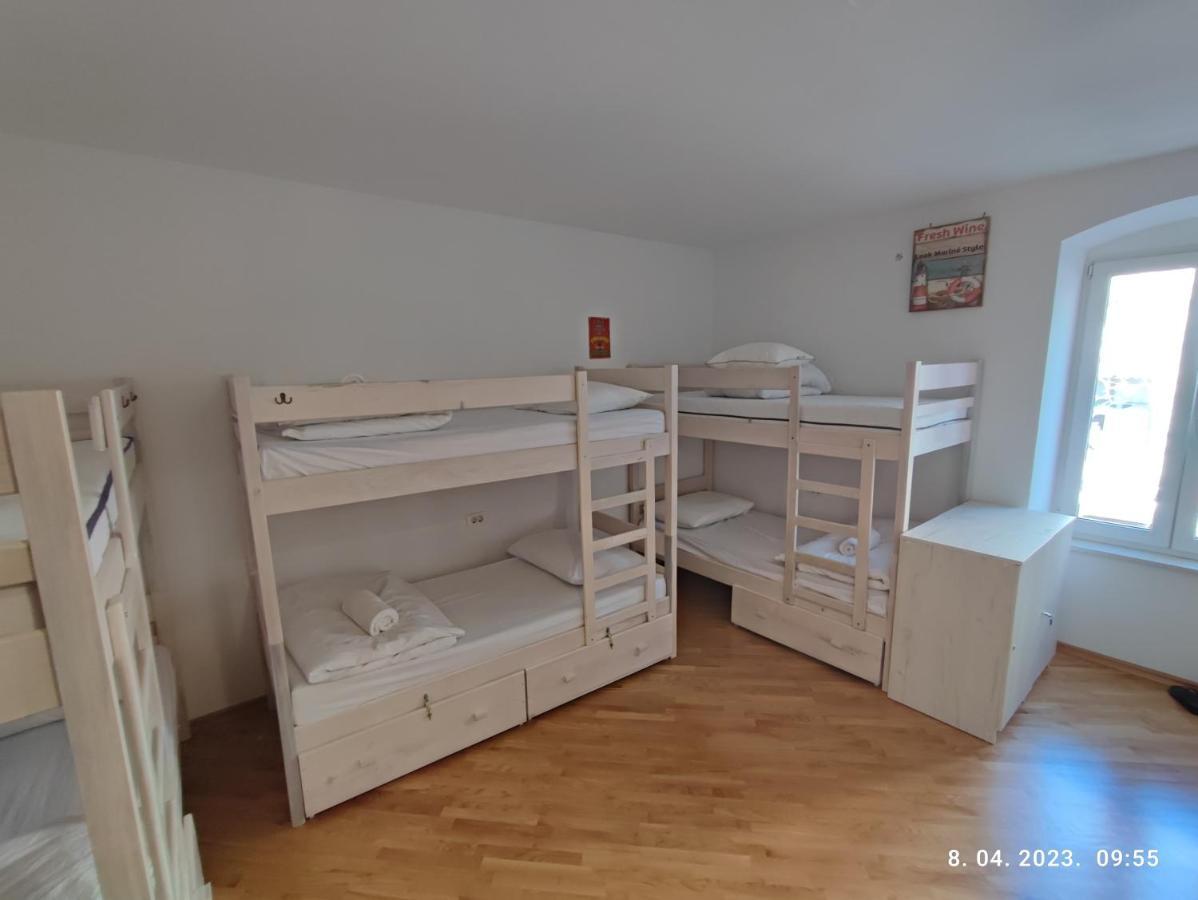 Impact House Split Hostel Eksteriør bilde